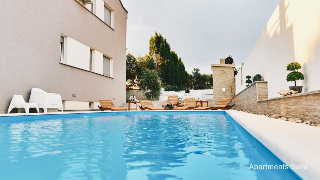 Salis Apartments Vrsi Exterior foto