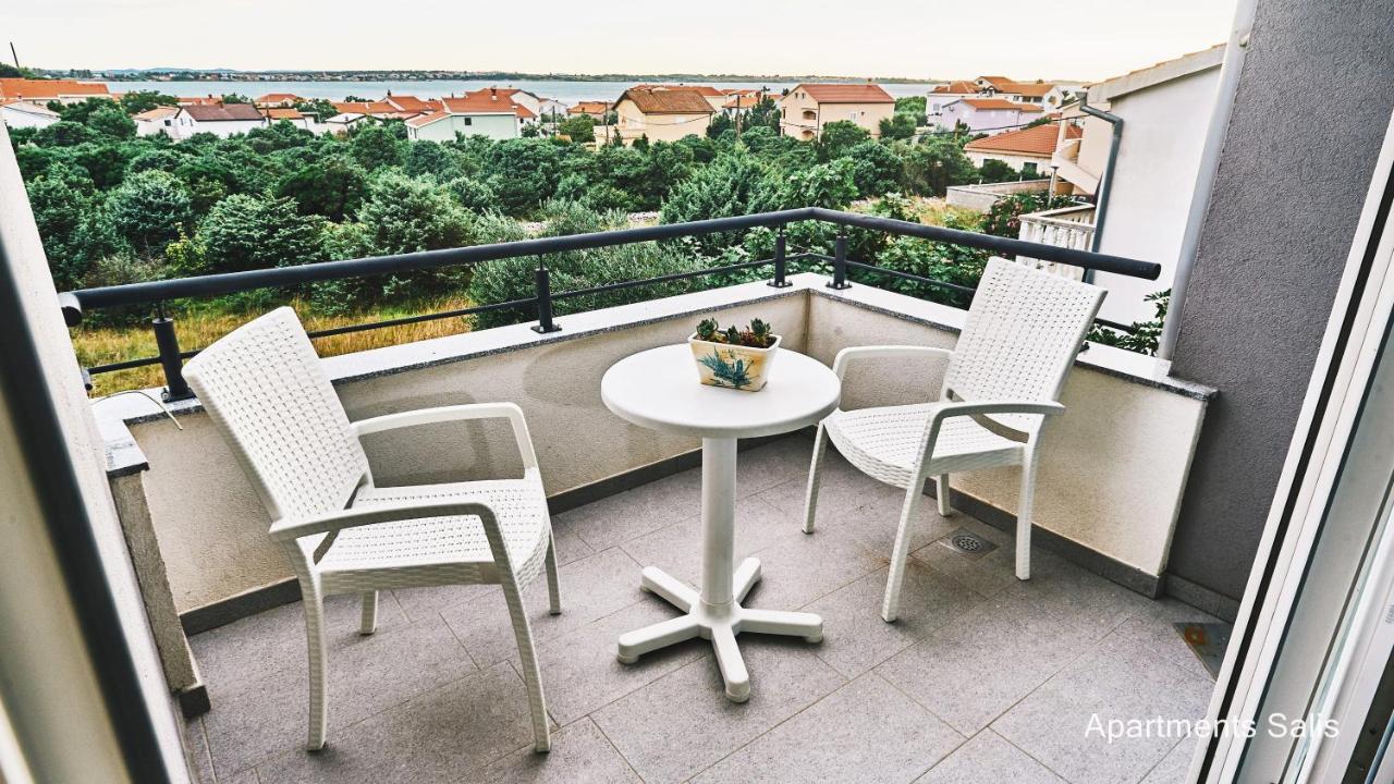 Salis Apartments Vrsi Exterior foto